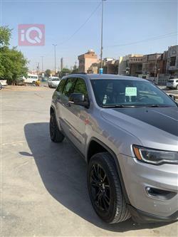 جیپ گراند شیرۆکی